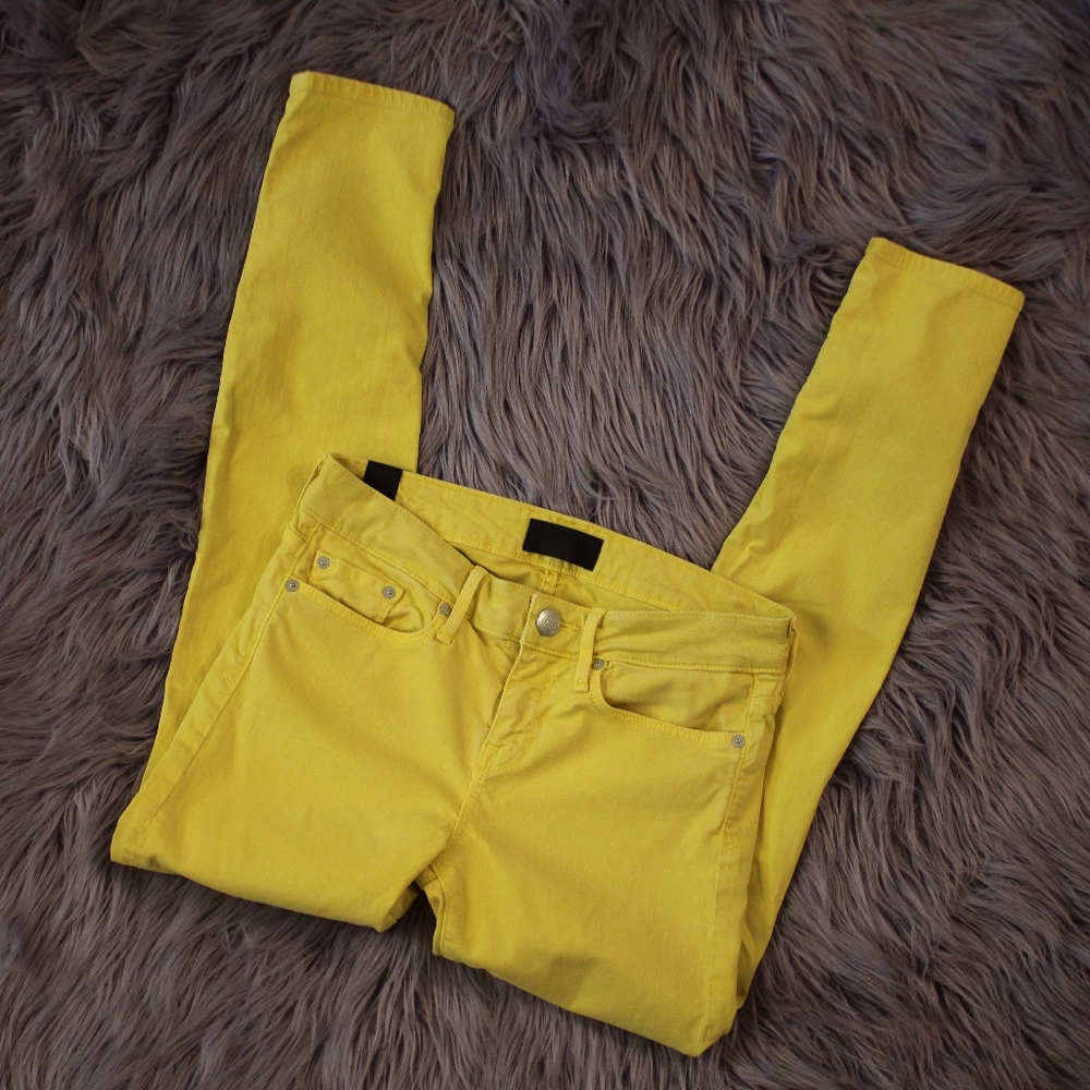 Vince Skinny Ankle Jeans - Color: Citrus 🍋(26)